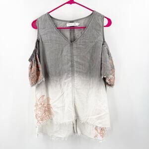 Billy T Top Women's Small Cold Shoulder Ombre Dip Dye Coral Floral Embroidery